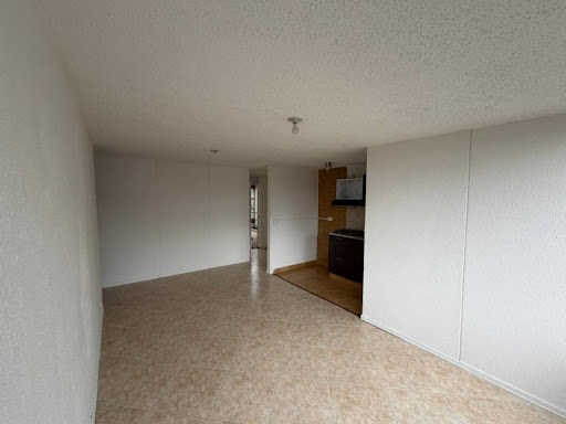 Apartamento en venta en Villa Del Prado, Bogotá · foto 3 de 18
