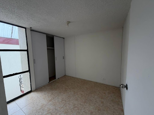 Apartamento en venta en Villa Del Prado, Bogotá · foto 7 de 18