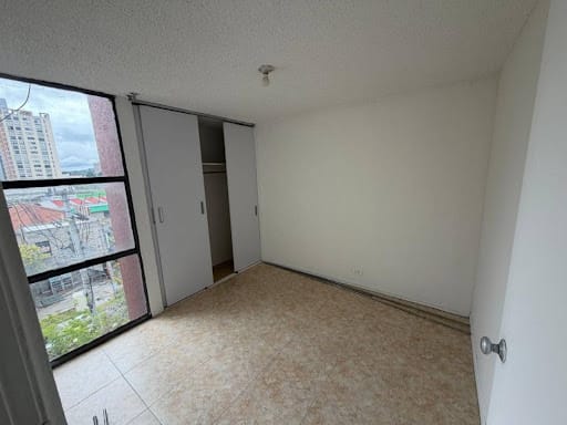 Apartamento en venta en Villa Del Prado, Bogotá · foto 11 de 18