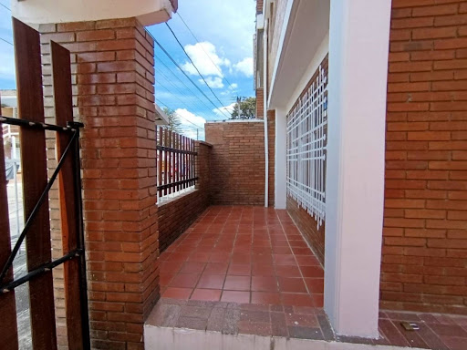Casa en venta en Las Margaritas, Bogotá · foto 2 de 24