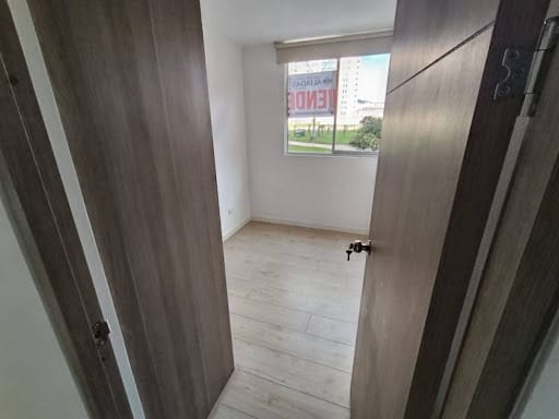 Apartamento de 3 alcobas en venta en La Prosperidad, Madrid, 49 m² · foto 13 de 21