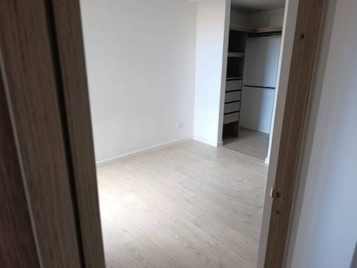 Apartamento de 3 alcobas en venta en La Prosperidad, Madrid, 49 m² · foto 17 de 21