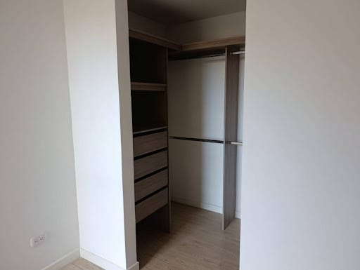 Apartamento de 3 alcobas en venta en La Prosperidad, Madrid, 49 m² · foto 19 de 21
