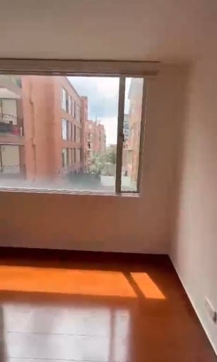 Apartamento en venta en Santa Barbara Central, Bogotá · foto 8 de 15
