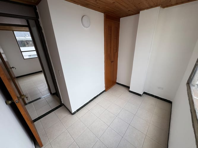 Apartamento de 3 alcobas en arriendo en Villa Luz, Bogotá, 52 m² · foto 20 de 24
