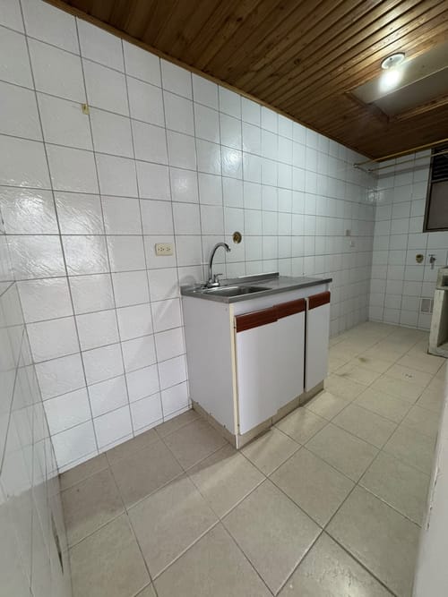 Apartamento de 3 alcobas en arriendo en Villa Luz, Bogotá, 52 m² · foto 12 de 24