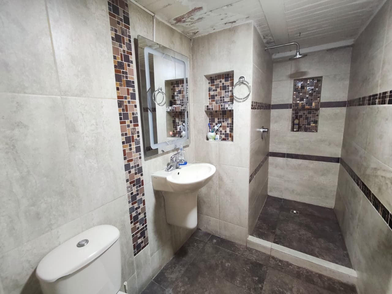 Casa en venta en Sector Galeria Central, Pereira · foto 10 de 11