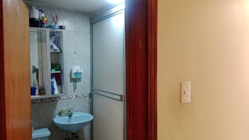 Casa de 8 alcobas en venta en Almirante Padilla, Bogotá, 256 m² · foto 16 de 18