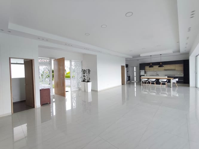 Casa de 5 alcobas en venta en Tribunas Corcega, Pereira, 576 m² · foto 12 de 19