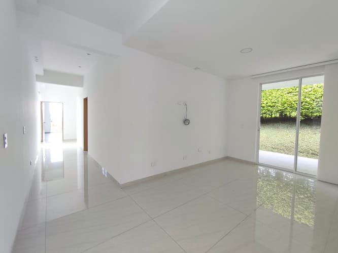 Casa de 5 alcobas en venta en Tribunas Corcega, Pereira, 576 m² · foto 13 de 19