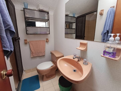 Casa en venta en Villa Alsacia, Bogotá · foto 8 de 11