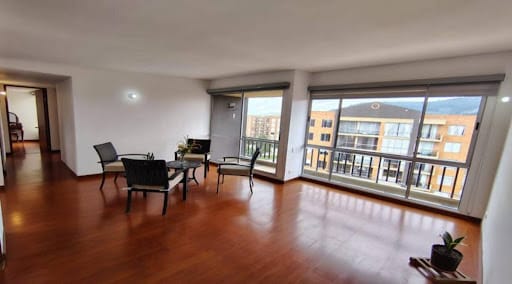 Apartamento de 3 alcobas en venta en Lusitania, Madrid, 84 m² · foto 3 de 22