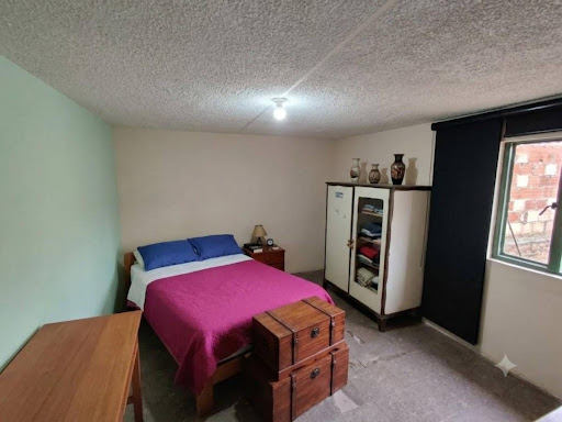 Casa en venta en El Carmen, Bogotá · foto 9 de 18
