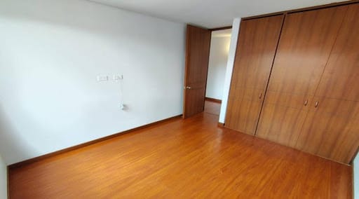 Apartamento de 3 alcobas en venta en Lusitania, Madrid, 84 m² · foto 14 de 22