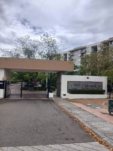 Apartamento de 2 alcobas en venta en Las Palmas, Ricaurte, 60 m² · foto 11 de 20