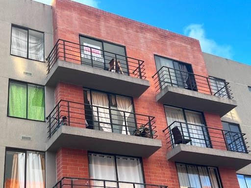 Apartamento de 3 alcobas en venta en Conjunto Residencial Altos De Madrid, Madrid, 60 m² · foto 2 de 10
