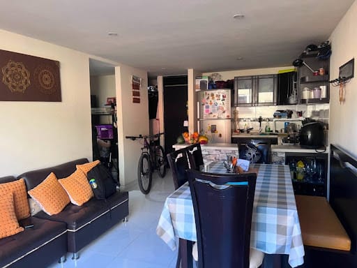 Apartamento de 3 alcobas en venta en Conjunto Residencial Altos De Madrid, Madrid, 60 m² · foto 4 de 10