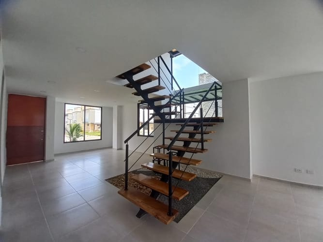 Casa de 7 alcobas en venta en La Meseta, Jamundí, 280 m² · foto 11 de 24