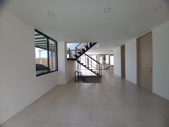 Casa de 7 alcobas en venta en La Meseta, Jamundí, 280 m² · foto 10 de 24