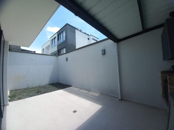Casa de 7 alcobas en venta en La Meseta, Jamundí, 280 m² · foto 4 de 24