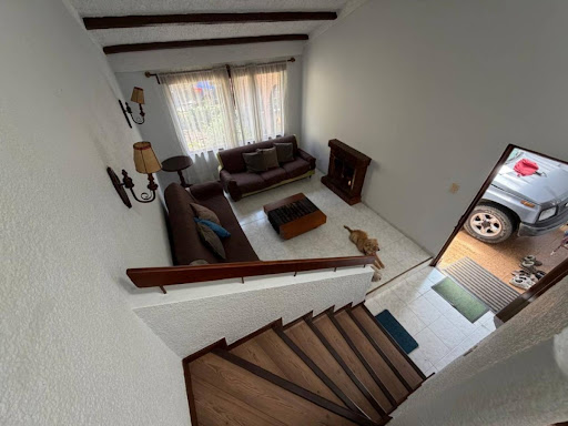 Casa en venta en Villa Magdala, Bogotá · foto 2 de 24