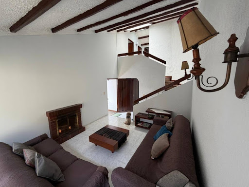 Casa en venta en Villa Magdala, Bogotá · foto 3 de 24