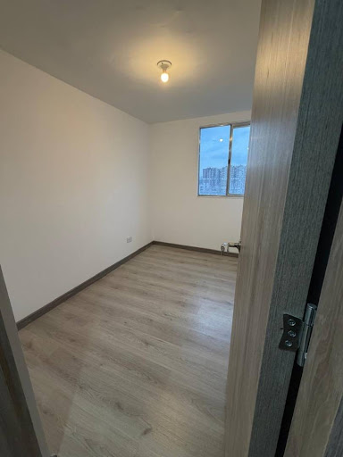 Apartamento en venta en Fontibon, Bogotá · foto 3 de 12