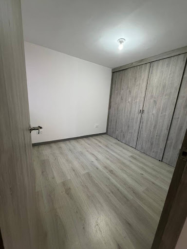 Apartamento en venta en Fontibon, Bogotá · foto 6 de 12