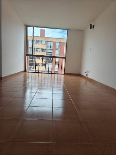 Apartamento de 3 alcobas en venta en Turingia Et. Ii, Bogotá, 60 m² · foto 14 de 21