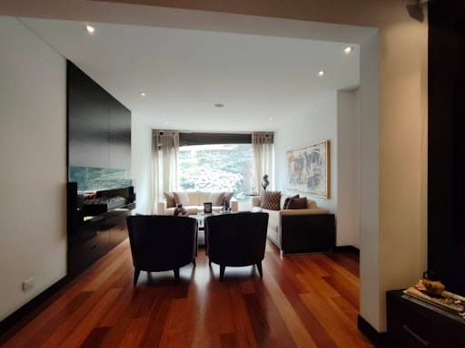 Apartamento en venta en Los Rosales, Bogotá · foto 8 de 18