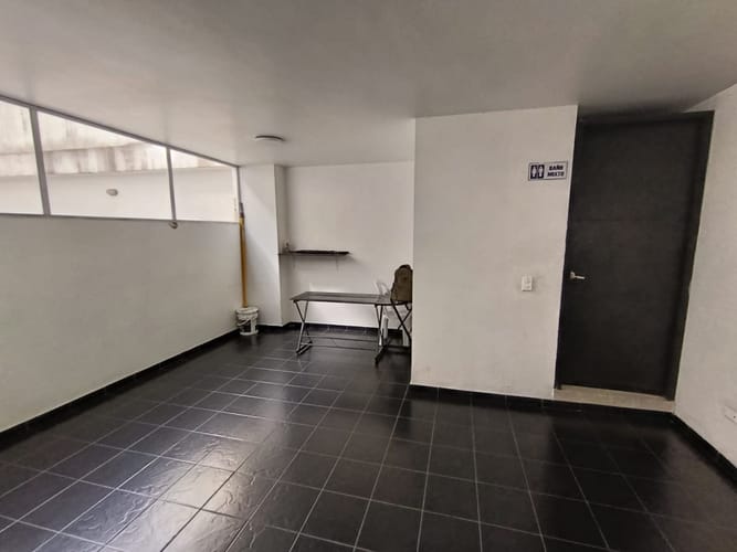 Apartaestudio en venta en Chapinero, Bogotá, 27 m² · foto 21 de 22