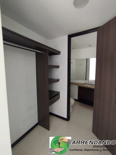 Apartamento de 3 alcobas en arriendo en Loma De La Doctora, Sabaneta, 75 m² · foto 10 de 17