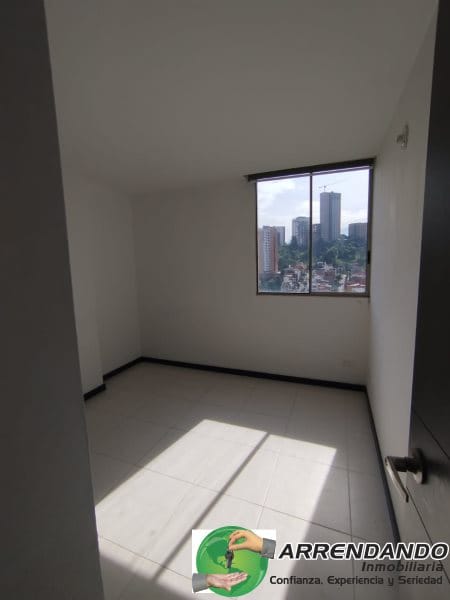 Apartamento de 3 alcobas en arriendo en Loma De La Doctora, Sabaneta, 75 m² · foto 14 de 17