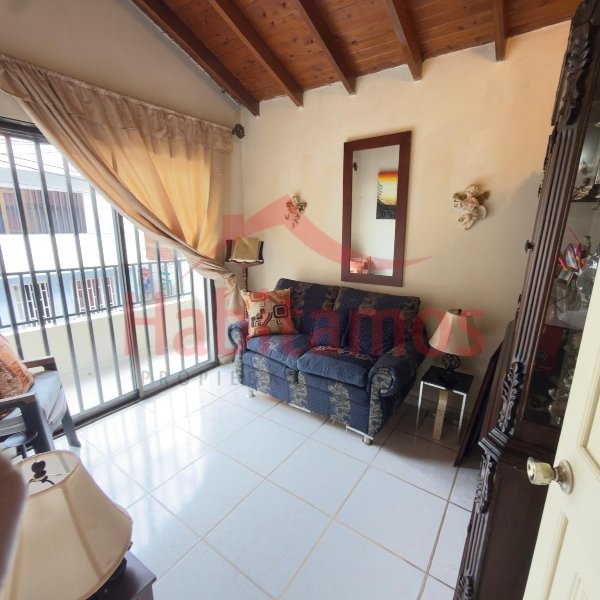 Apartamento en venta en Villa Del Parque, Medellín · foto 4 de 15
