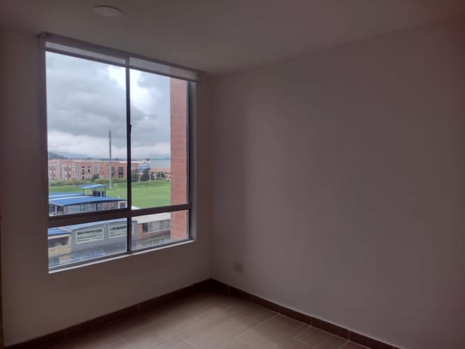 Apartamento de 2 alcobas en venta en San Pedro, Madrid, 51 m² · foto 14 de 24