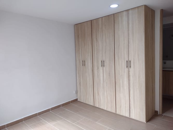 Apartamento de 2 alcobas en venta en San Pedro, Madrid, 51 m² · foto 18 de 24
