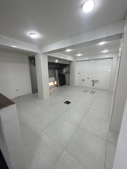 Casa de 20 alcobas en arriendo en Engativá, Bogotá, 700 m² · foto 5 de 15