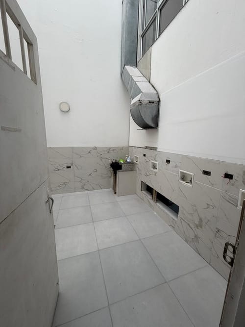 Casa de 20 alcobas en arriendo en Engativá, Bogotá, 700 m² · foto 6 de 15