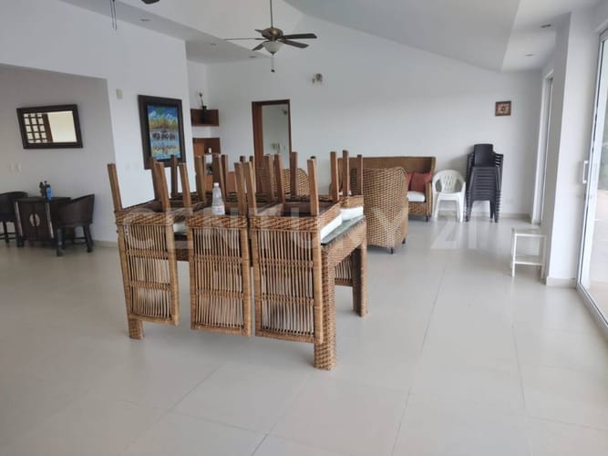 Finca en venta en Puente Amarillo, Villavicencio, 970 m² · foto 4 de 17