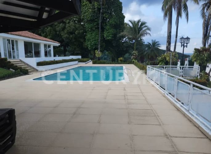 Finca en venta en Puente Amarillo, Villavicencio, 970 m² · foto 14 de 17