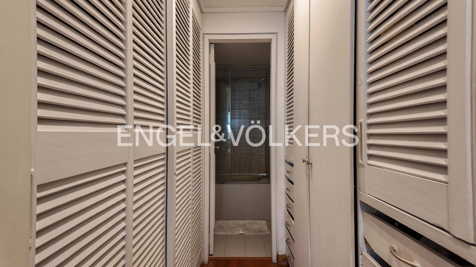 Apartamento en arriendo en Provenza, Medellín · foto 13 de 16