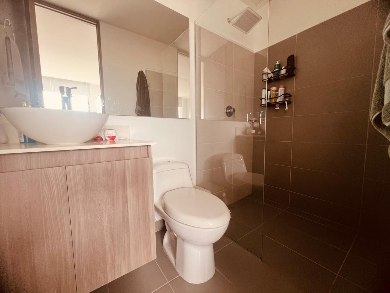 Apartamento en venta en Ditaires, Itagüí · foto 3 de 9