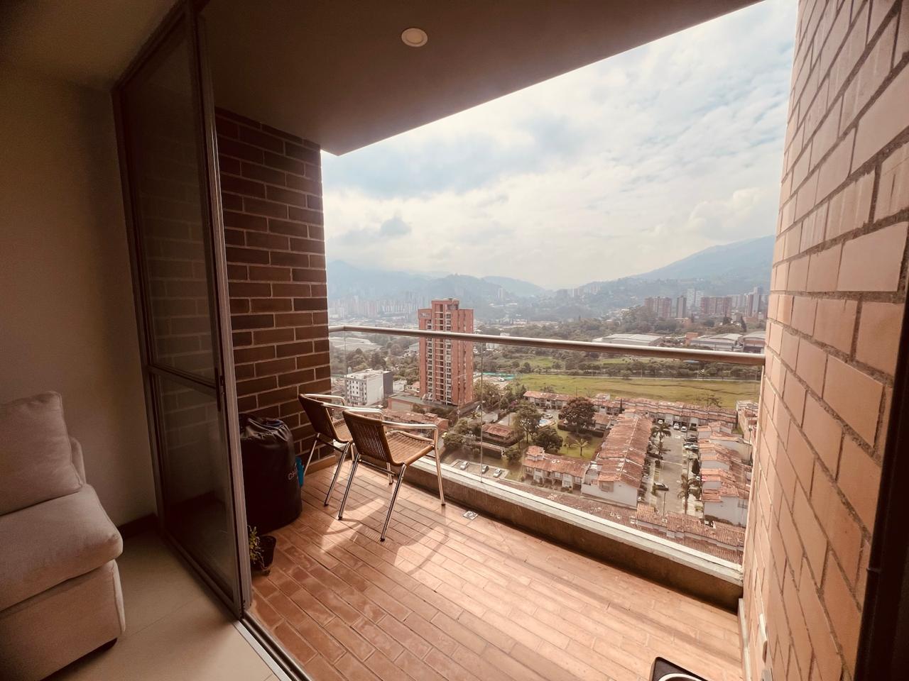 Apartamento en venta en Ditaires, Itagüí · foto 8 de 9