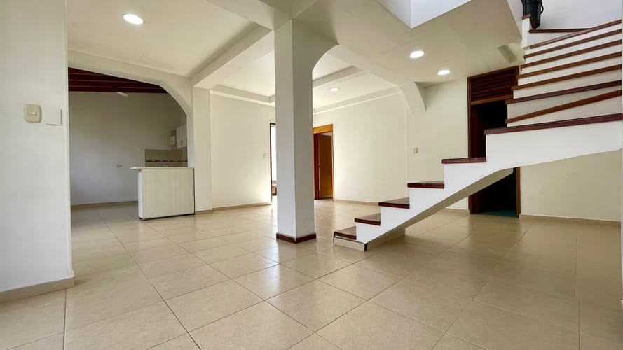 Casa de 3 alcobas en venta en Jardin I Etapa, Pereira, 133 m² · foto 2 de 17