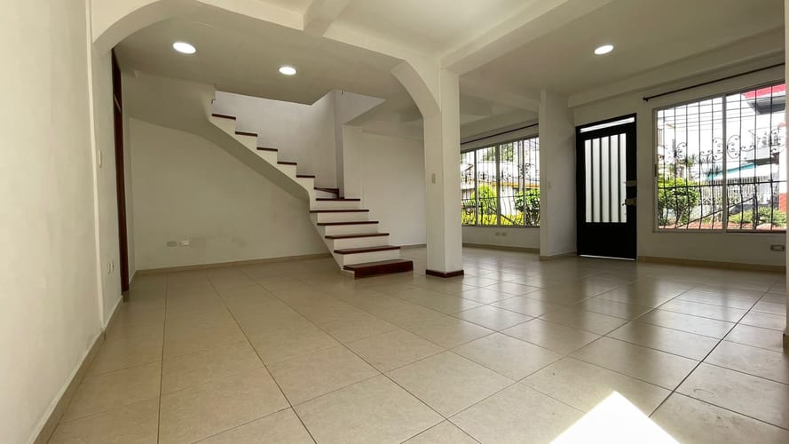 Casa de 3 alcobas en venta en Jardin I Etapa, Pereira, 133 m² · foto 4 de 17
