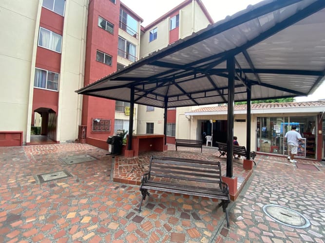 Apartamento de 3 alcobas en venta en Prados Del Norte, Cali, 56 m² · foto 16 de 18
