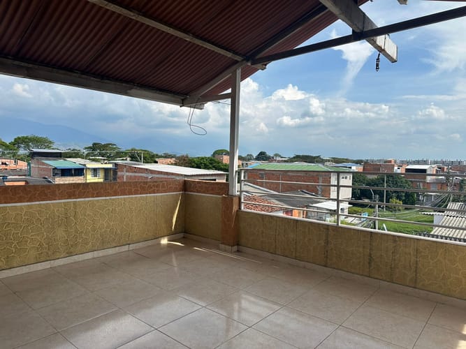 Casa de 6 alcobas en venta en Acacias, Palmira, 270 m² · foto 11 de 22