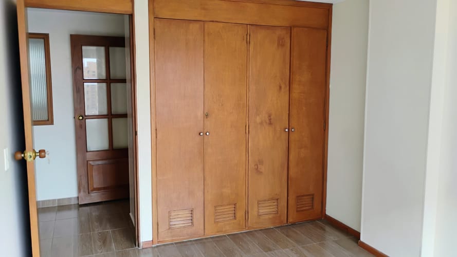Apartamento de 3 alcobas en venta en Colina Campestre, Bogotá, 117 m² · foto 10 de 22