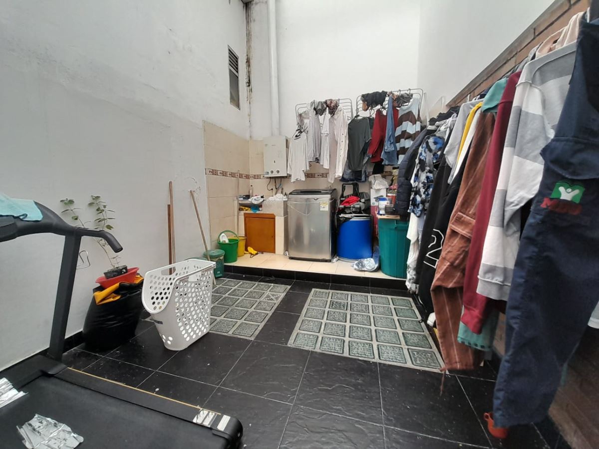 Casa en venta en Barrios Unidos, Bogotá · foto 10 de 24