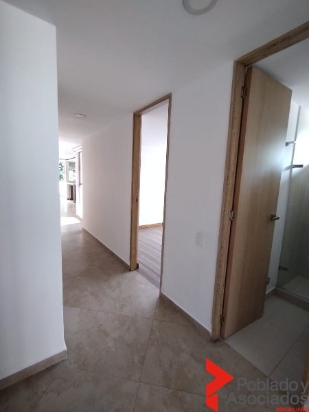 Apartamento en arriendo en Zuñiga, Envigado · foto 4 de 24